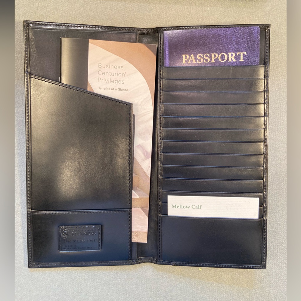American Express, Wallet,‎ Black Leather Executive travel companion & Organizer